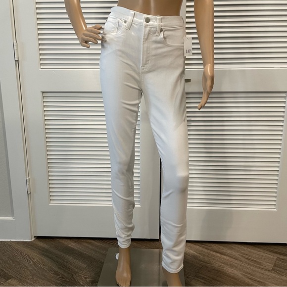 GAP Denim - NWT Gap High Rise True Skinny Ankle jeans